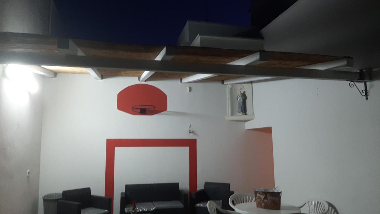 Ferienwohnung Casa "Settima Essenza" Surbo Exterior foto