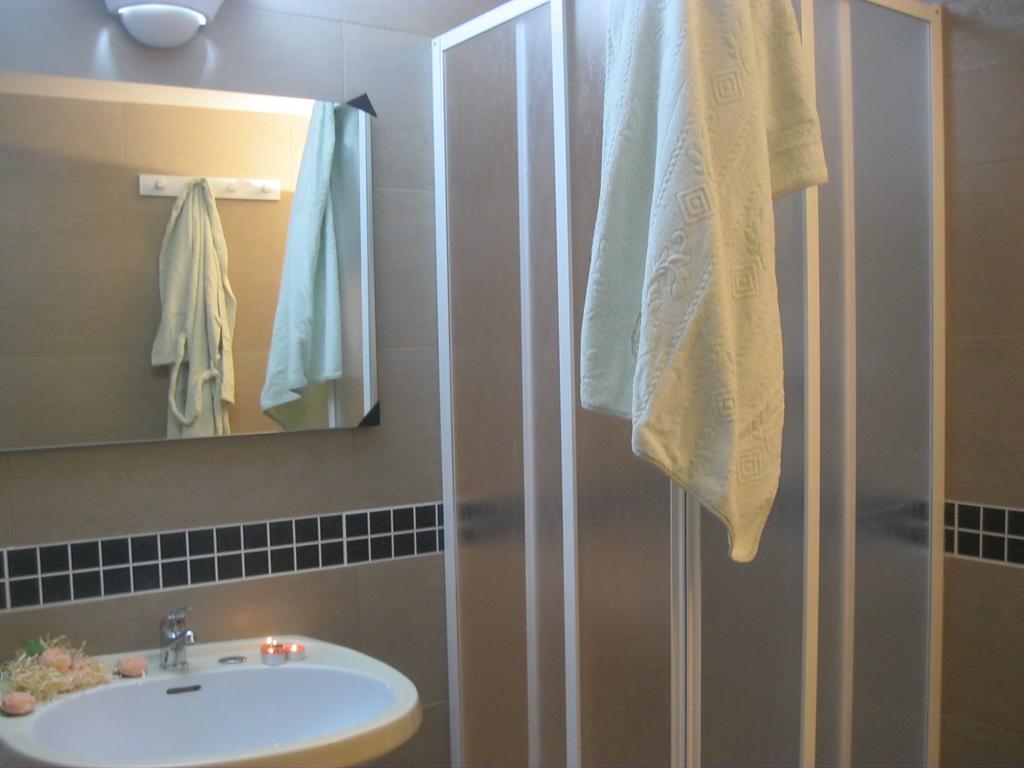 Ferienwohnung Casa "Settima Essenza" Surbo Exterior foto